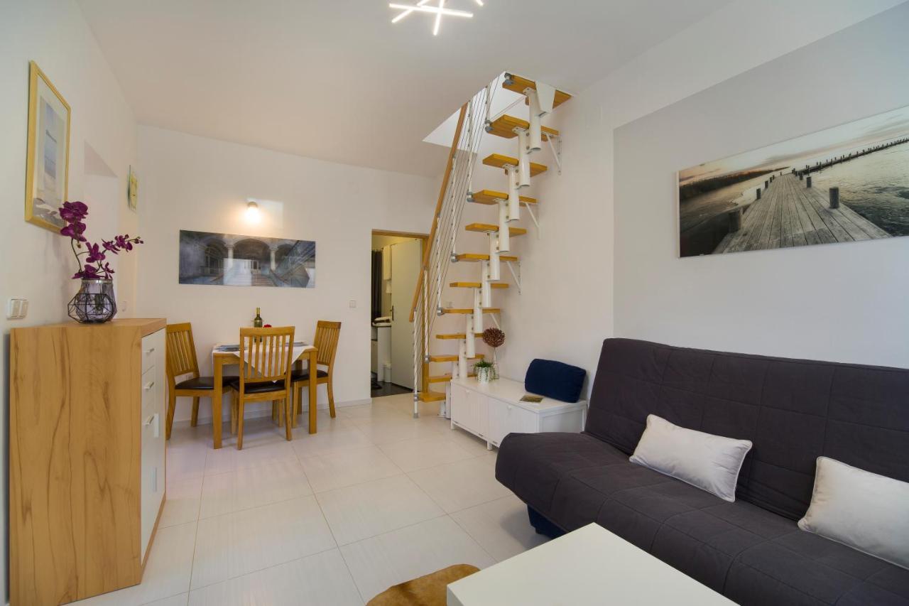Apartment Katy プーラ エクステリア 写真