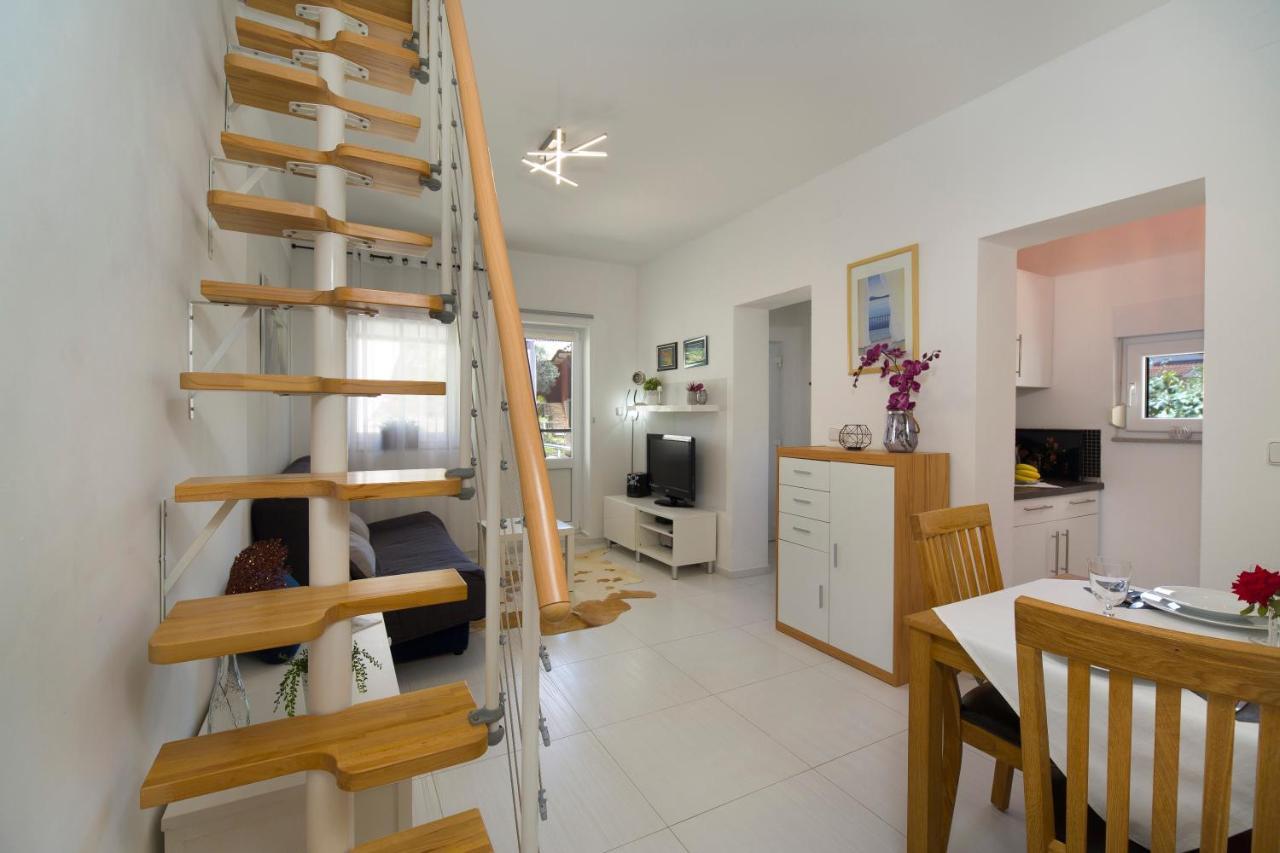 Apartment Katy プーラ エクステリア 写真