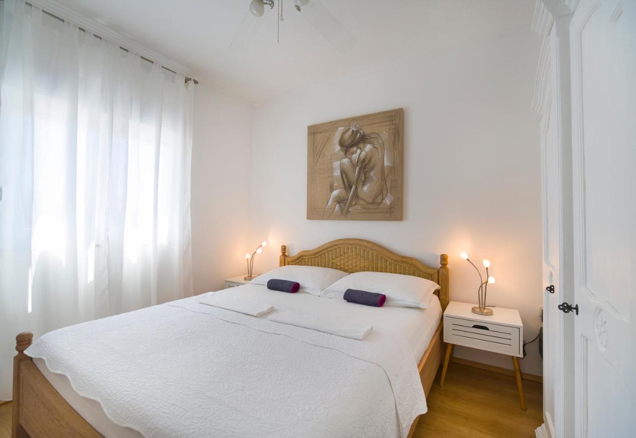 Apartment Katy プーラ エクステリア 写真