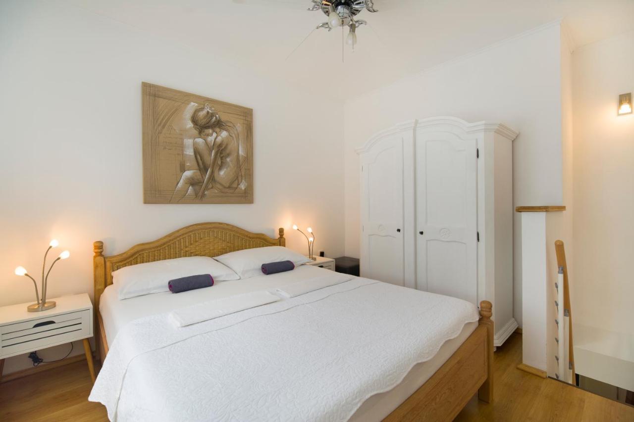 Apartment Katy プーラ エクステリア 写真