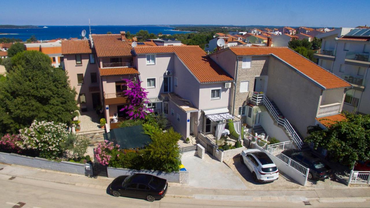 Apartment Katy プーラ エクステリア 写真